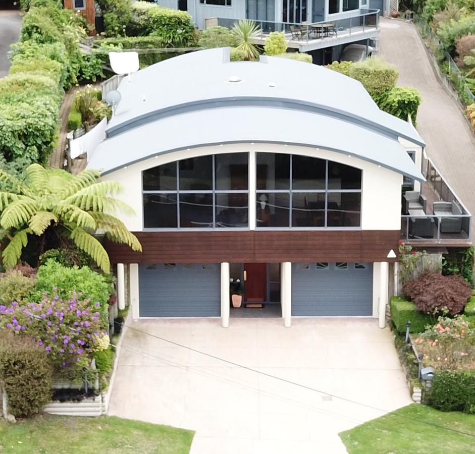B & B With Stunning Views Taupo Exterior photo